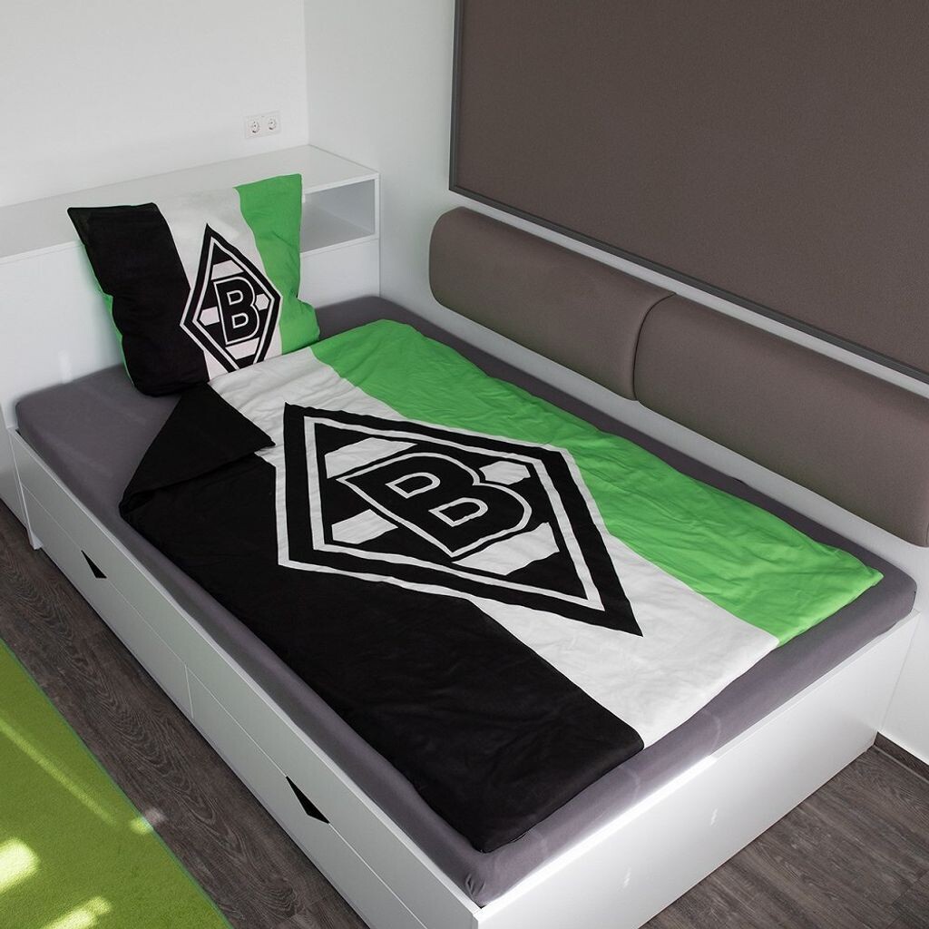

Двустороннее постельное белье VfL Borussia Mönchengladbach «диагональные полосы»