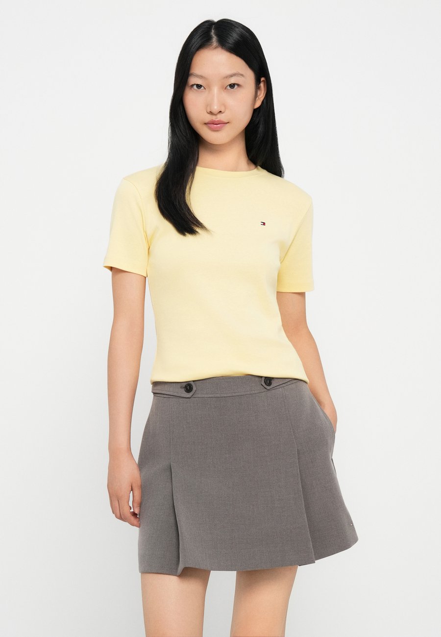 Футболка Tommy Hilfiger SLIM CODY, Zesty Yellow/Yellow — фото 4