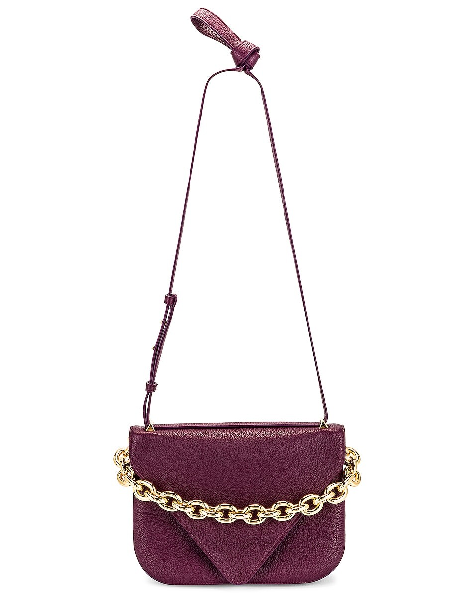 

Сумка-конверт Bottega Veneta, цвет Mystic & Gold