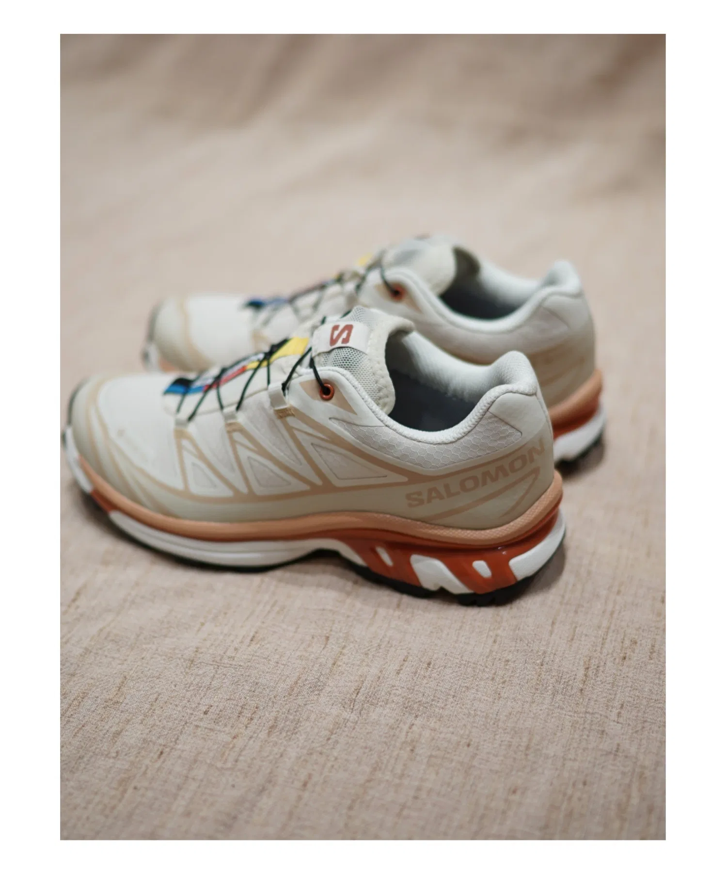 Унисекс кроссовки SALOMON XT-6 GORE-TEX бежевые — фото 2