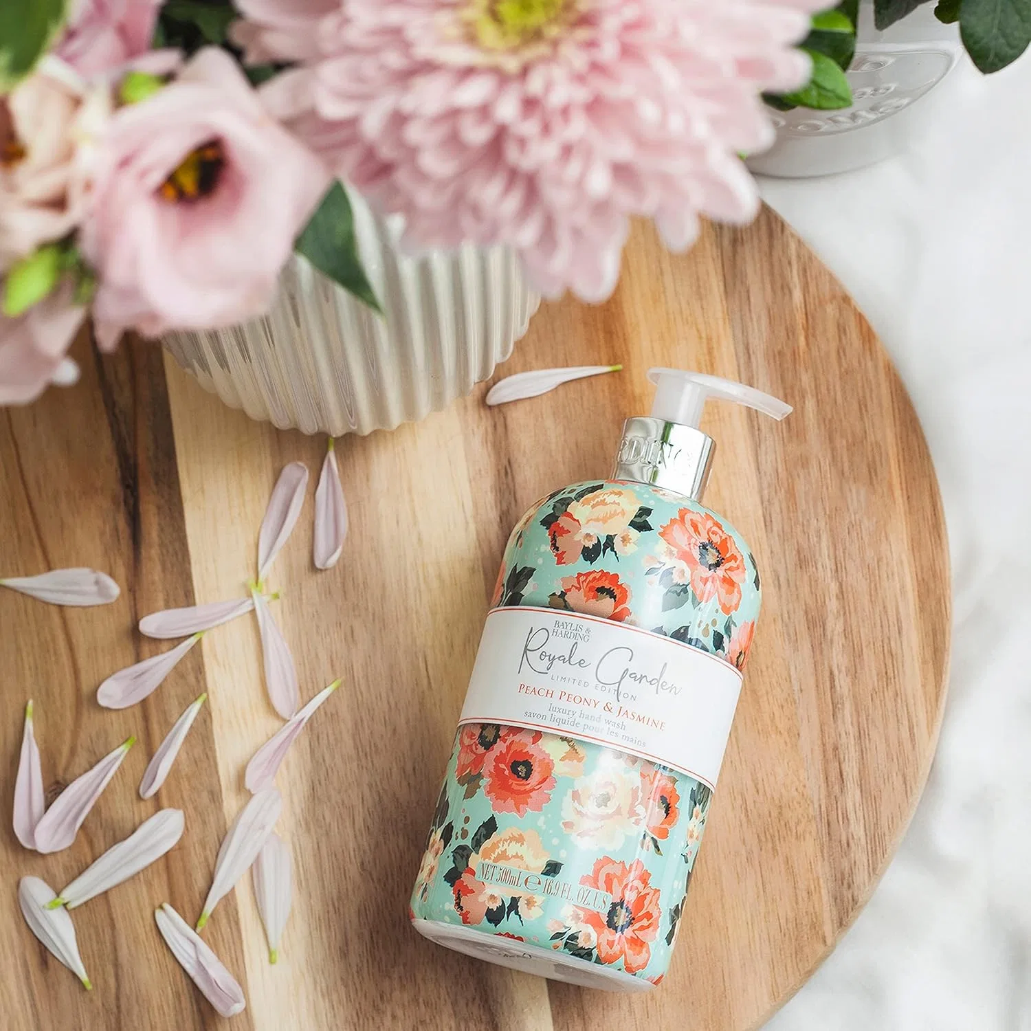Жидкое мыло для рук «Royale Garden Peach Peony & Jasmine» от Baylis & Harding, 500 мл (6 шт.) Baylis & Harding — фото 4