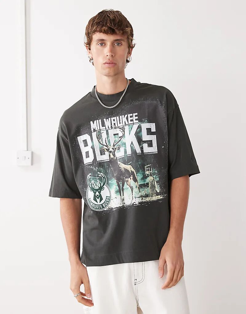 

Футболка New Era Milwaukee Bucks свободного кроя черного цвета