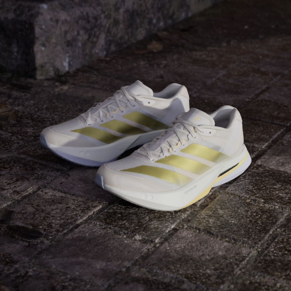 Кроссовки Adidas Adizero Boston 13 Shoes, цвет Chalk White/Gold Metallic/Orange Tint — фото 4