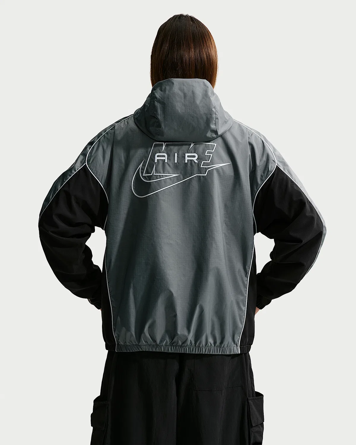 Мужская гибридная куртка Nike Air с полной застежкой-молнией, Smoke Grey/Black/White — фото 2