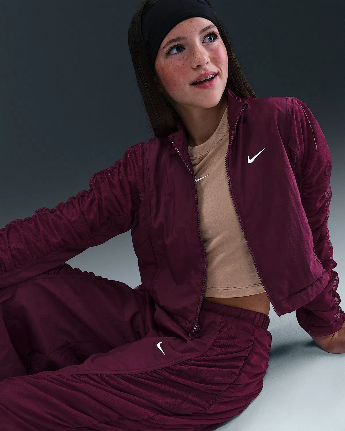 Детская куртка Nike Sportswear, Bordeaux — фото 3