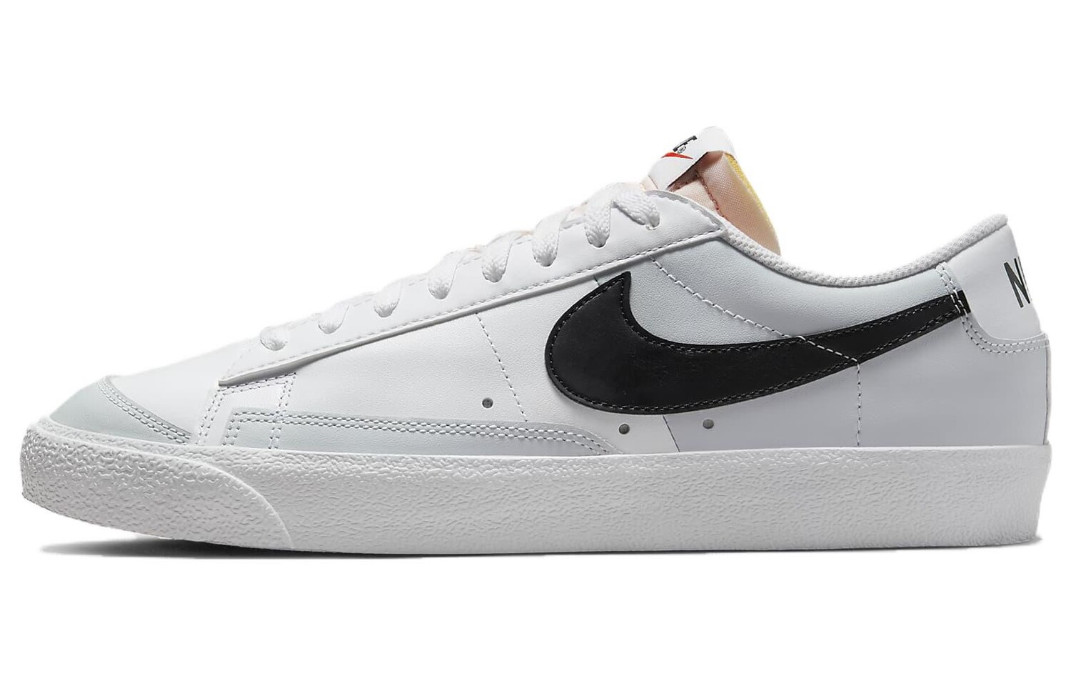Кроссовки для скейтбординга Blazer мужские с низким верхом белого цвета Nike