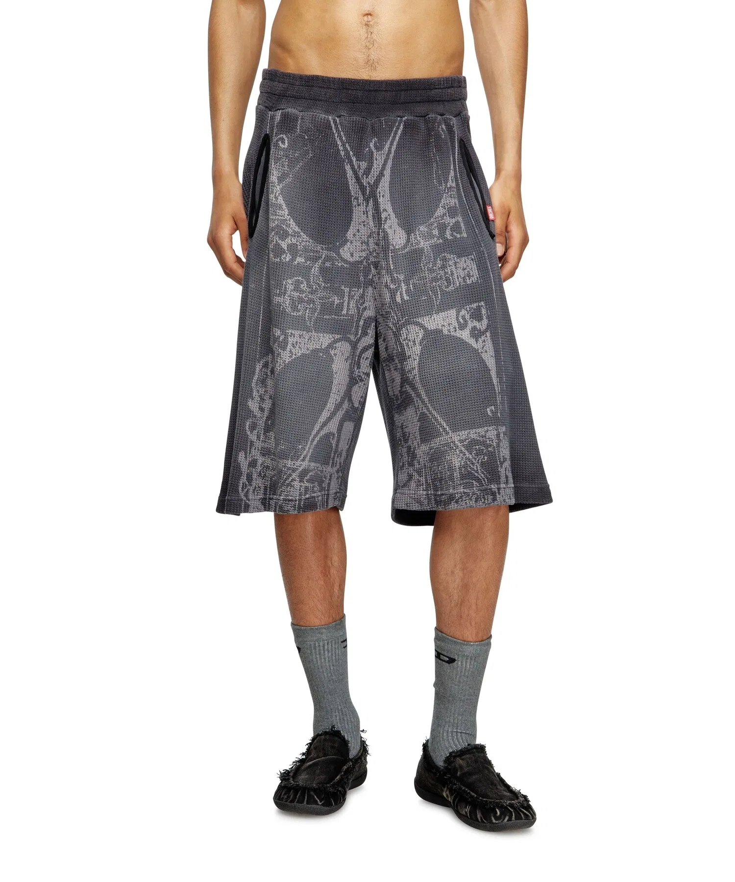 Мужские шорты DIESEL P-WARKY-SHORT с принтом — фото 4