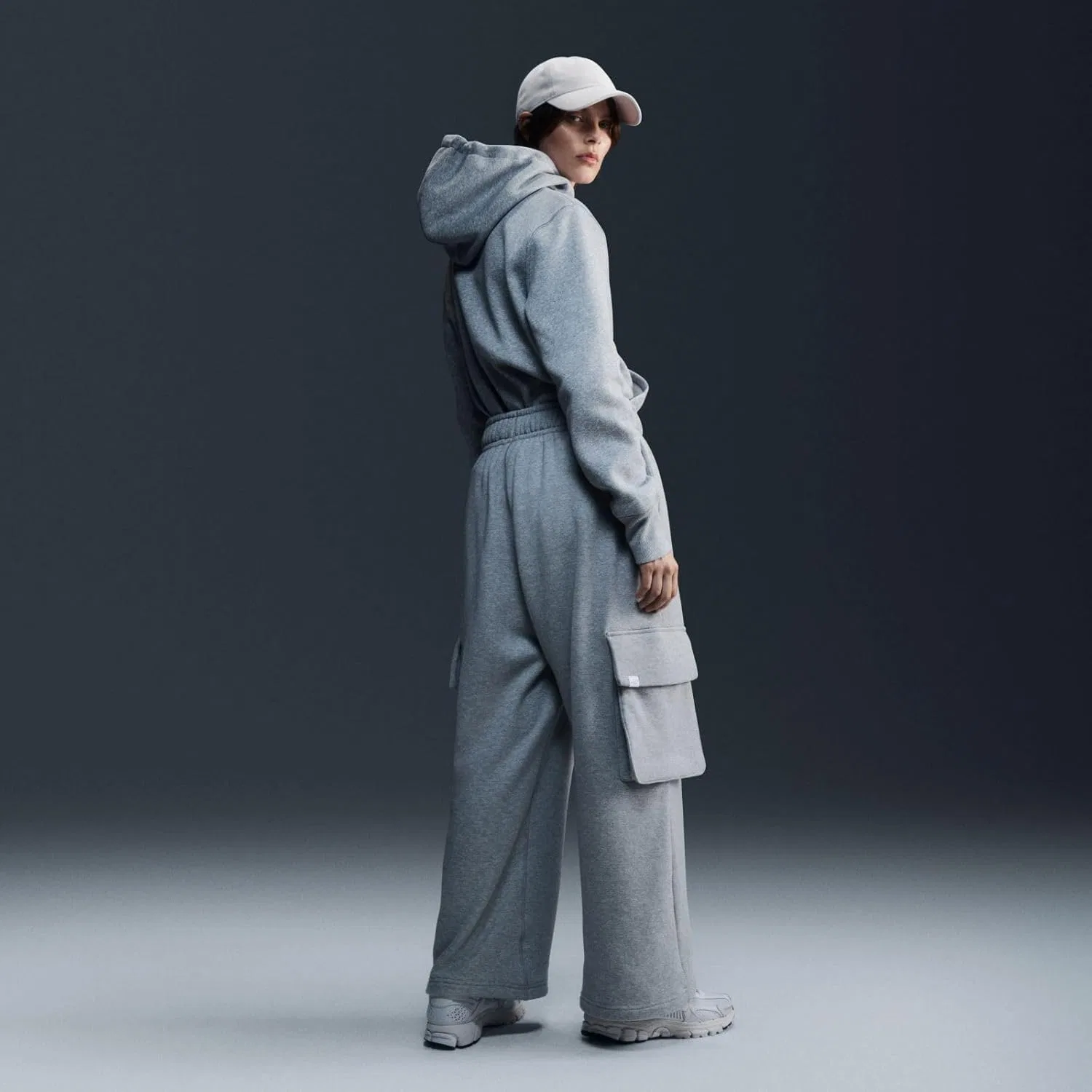Худи женское Nike Sportswear Phoenix Fleece, Dk Grey Heather/Sail — фото 2