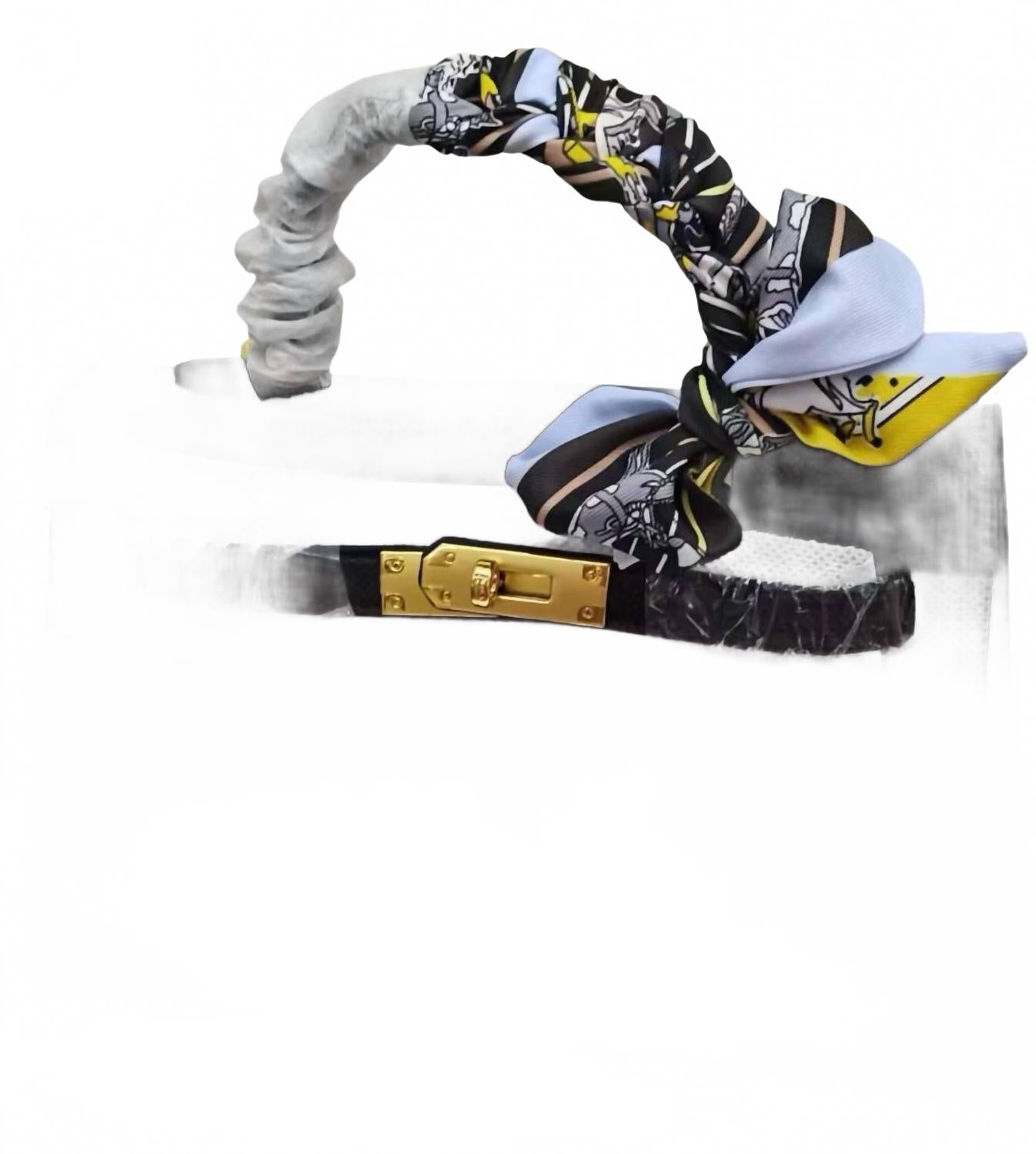 

Гламурная мини-сумочка Signature в черном цвете Glam Collections