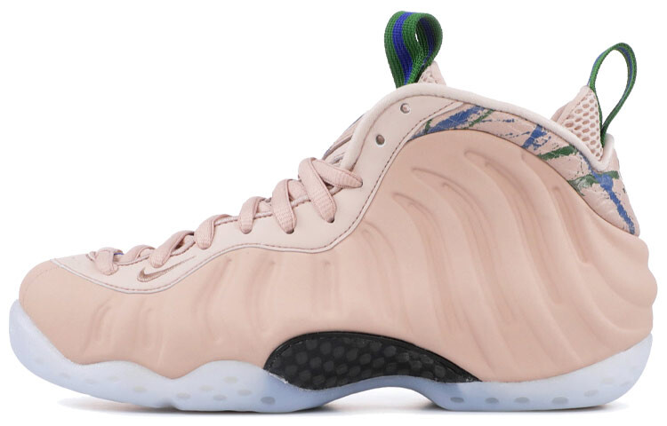 

Винтажные баскетбольные кроссовки Nike Foamposite One женские