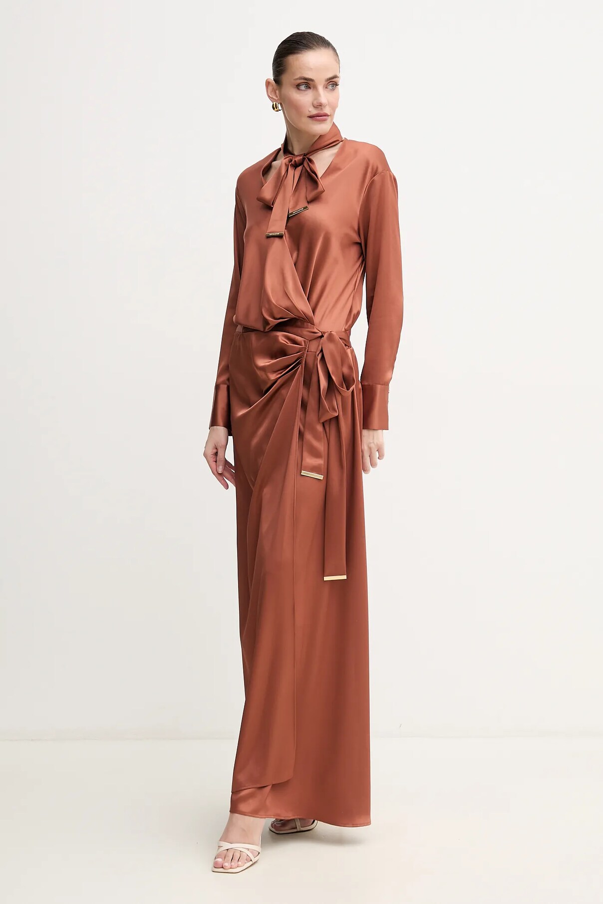 

Платье LINDA Marciano Guess, оранжевый