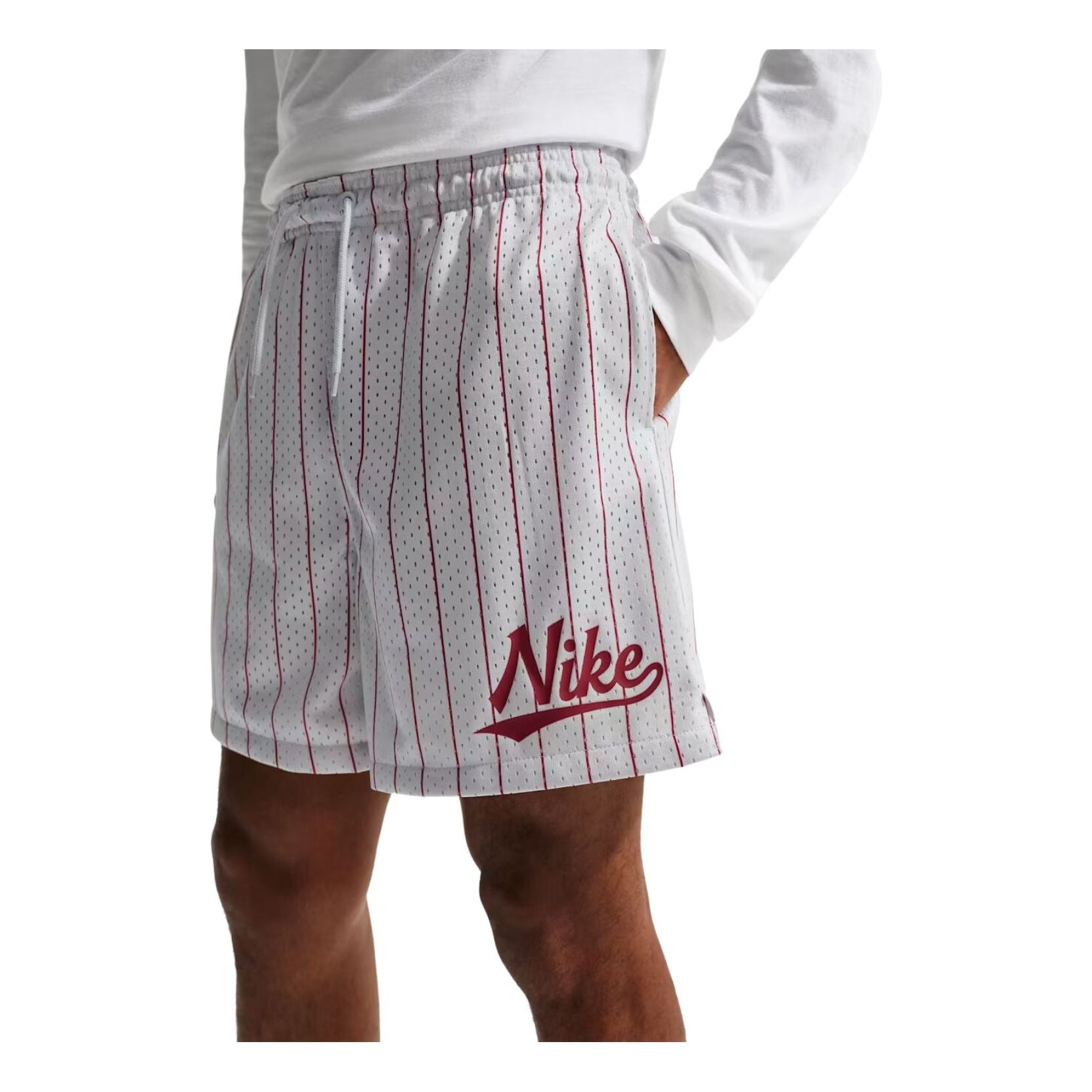 

Шорты Nike Sportswear Club Flow 'Photon Dust Team Crimson'