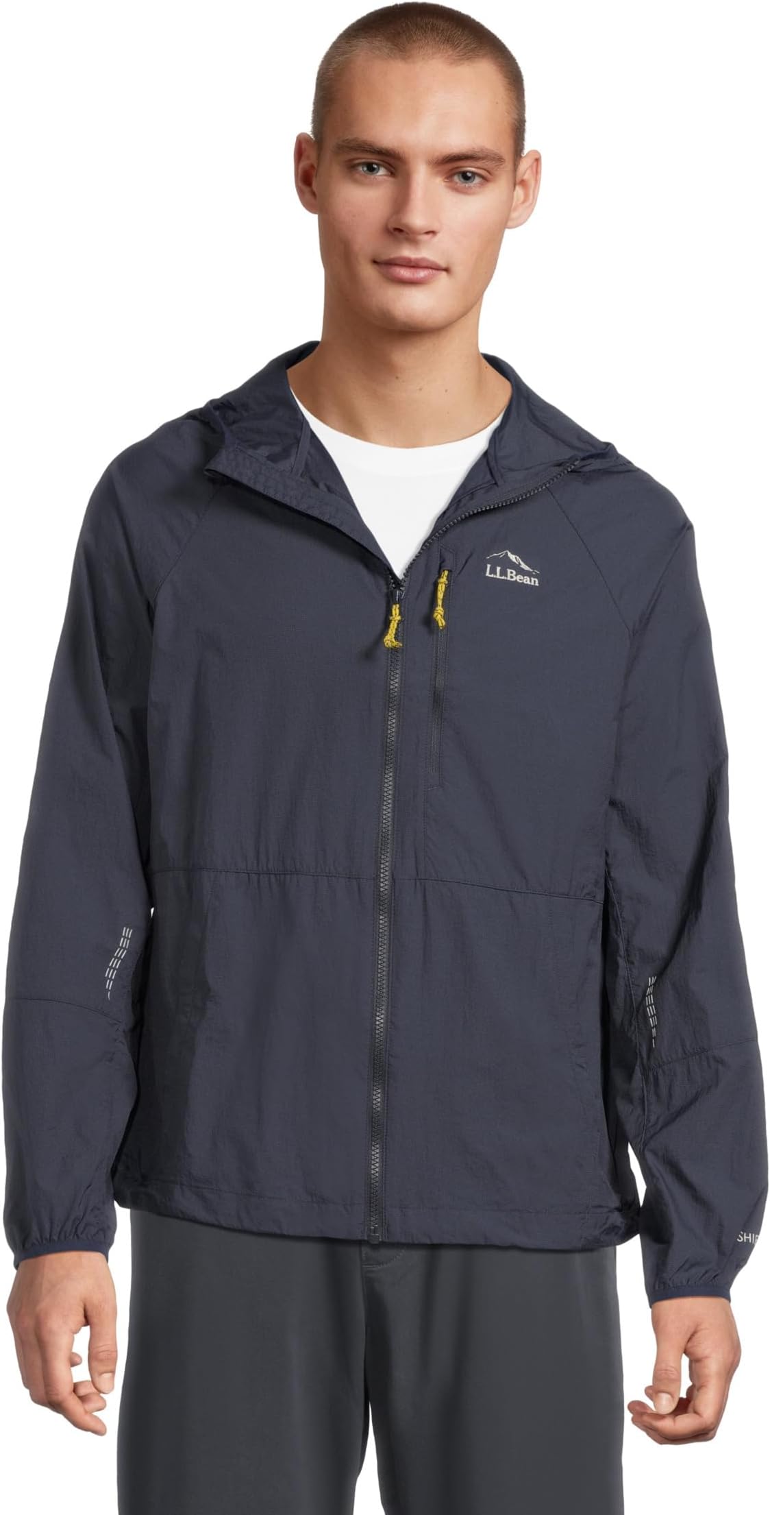 

Ветровка L.L.Bean Stowaway Windbreaker, цвет Bright Navy