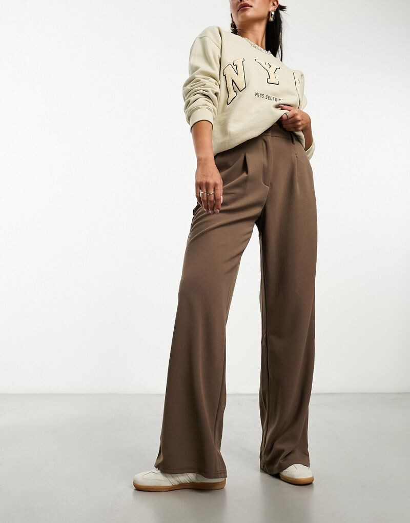 

Коричневые широкие брюки Vero Moda