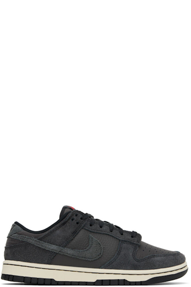 

Серые кроссовки Dunk Low Nike