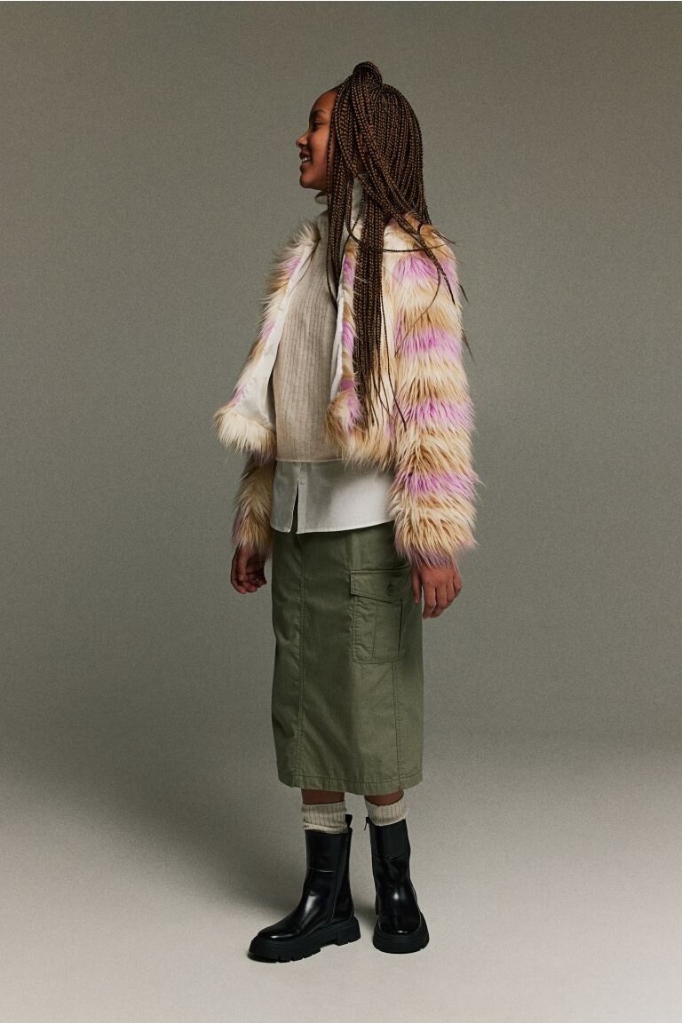 

Пушистая куртка H&M, бежевый