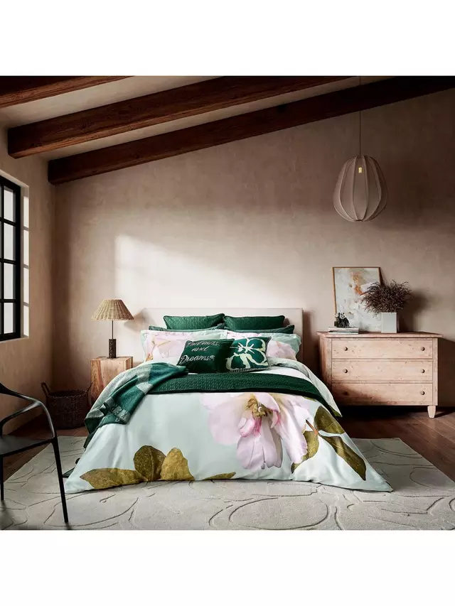 

Комплект пододеяльников Ted Baker Gardenia Floral Duvet