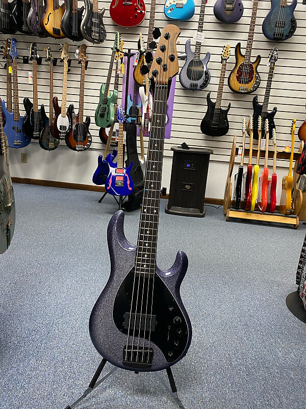 

Басс гитара Ernie Ball Music Man DarkRay 5 Bass - Starry Night