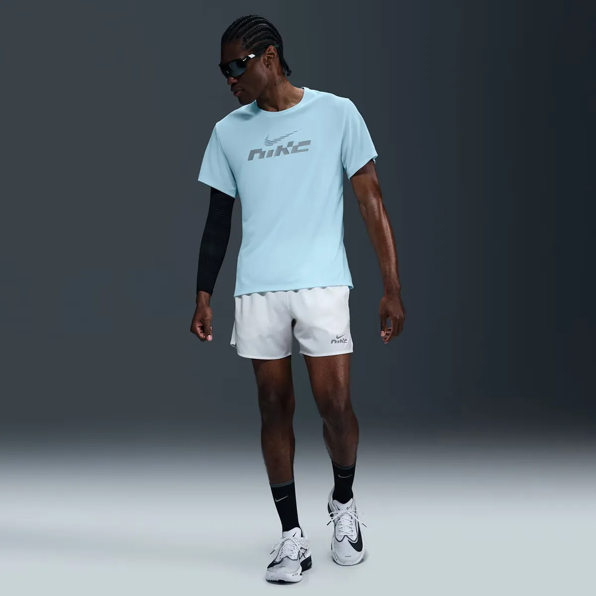

Футболка Nike Men's Miler Flash, синий