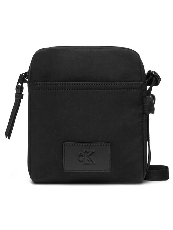 

Сумка через плечо Metro Nylon Phone Cb Ny LV04G1055G Calvin Klein Jeans, черный