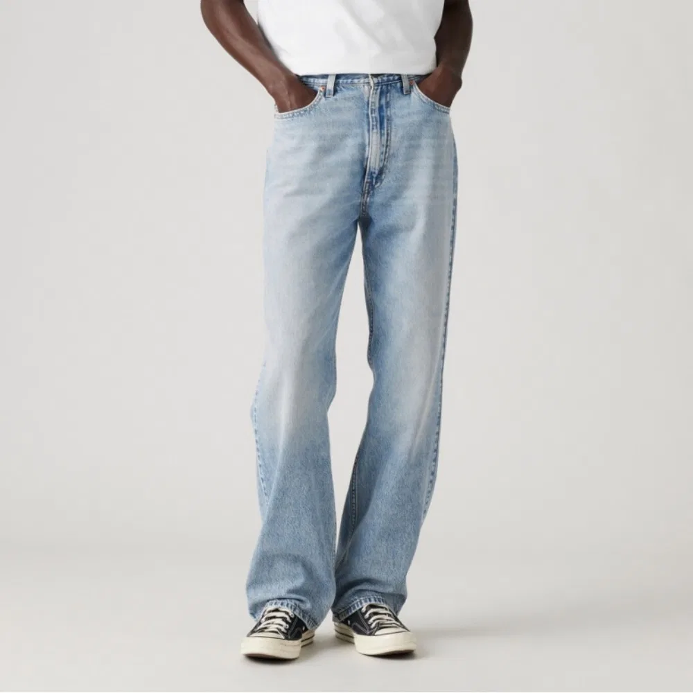 Мужские прямые джинсы свободного кроя Levi'S 565, светло-индиго