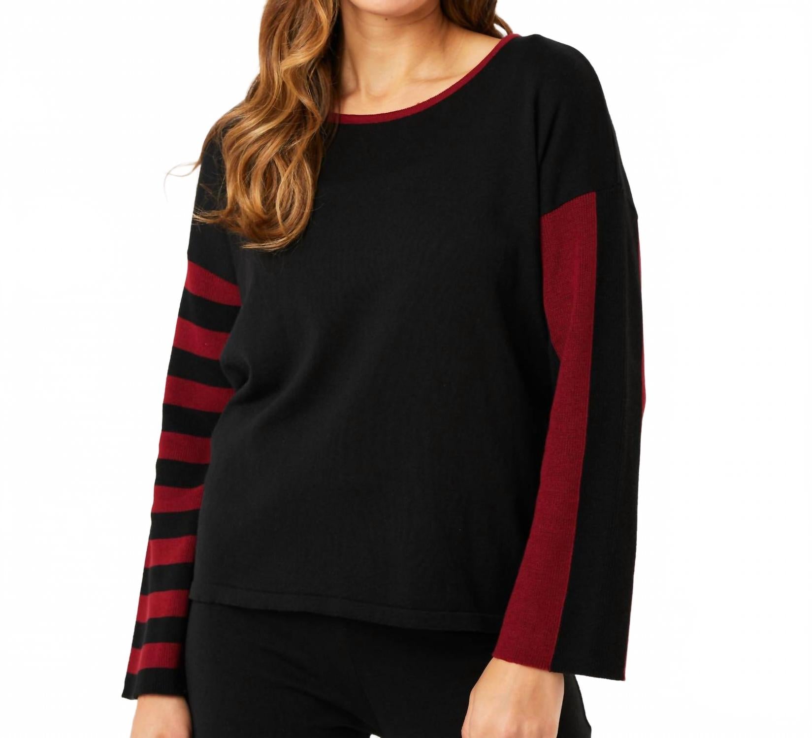 

Angel Apparel Топ в полоску с круглым вырезом и рукавами, черно-винного цвета