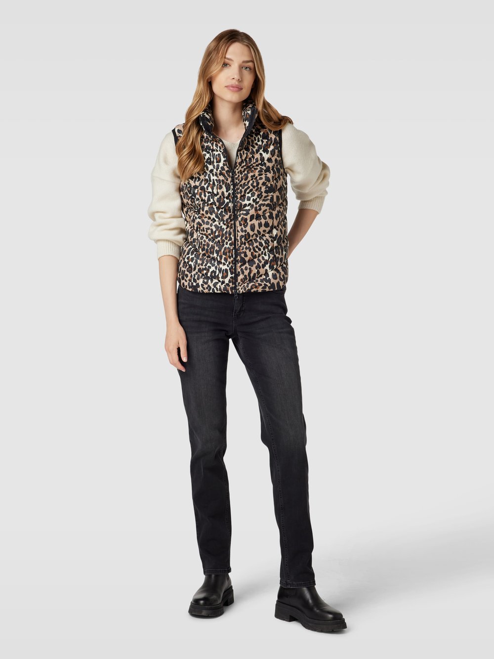 

Стеганый жилет с анималистичным принтом Christian Berg Woman, черный