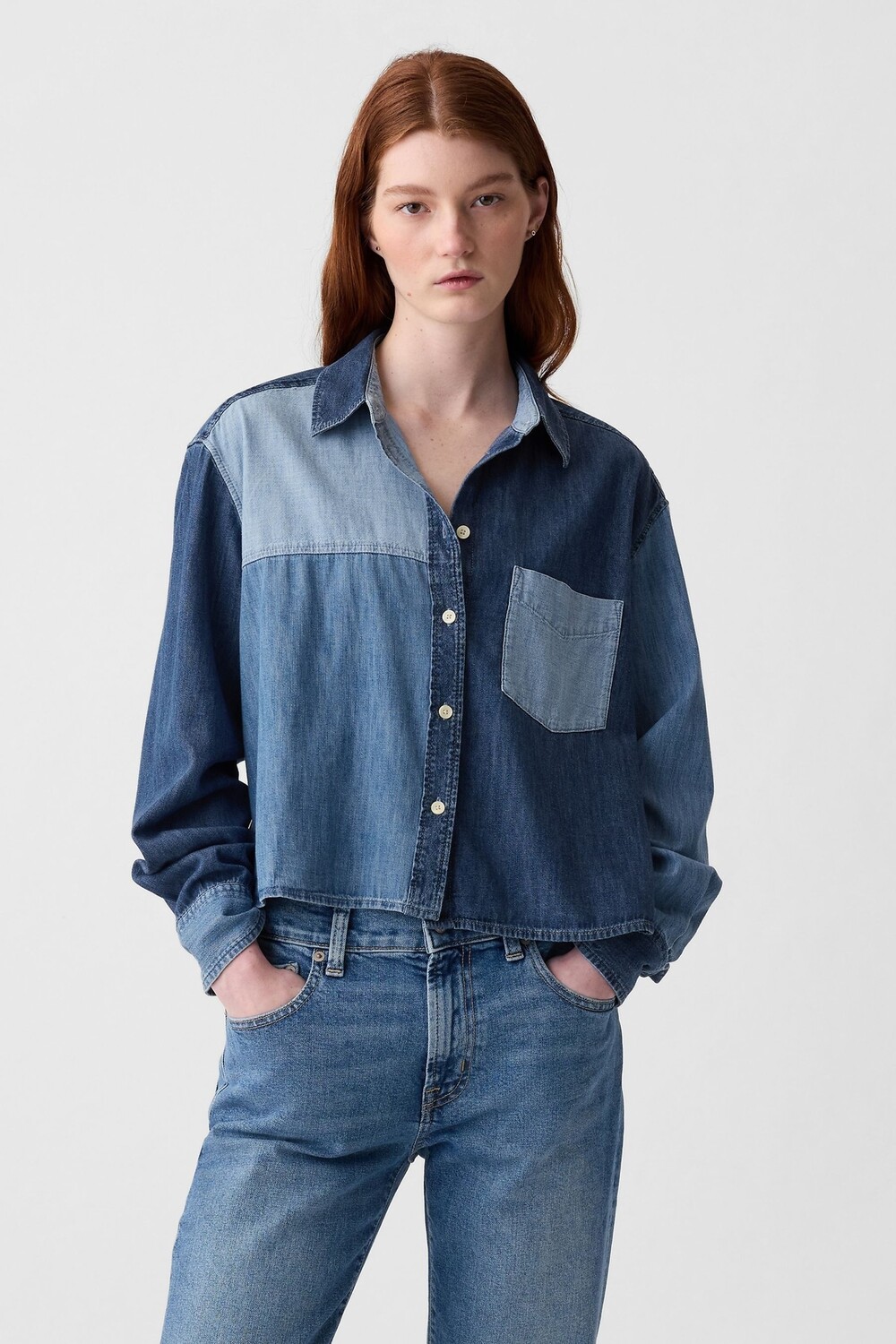 

Короткая джинсовая рубашка с лоскутным узором Gap, синий