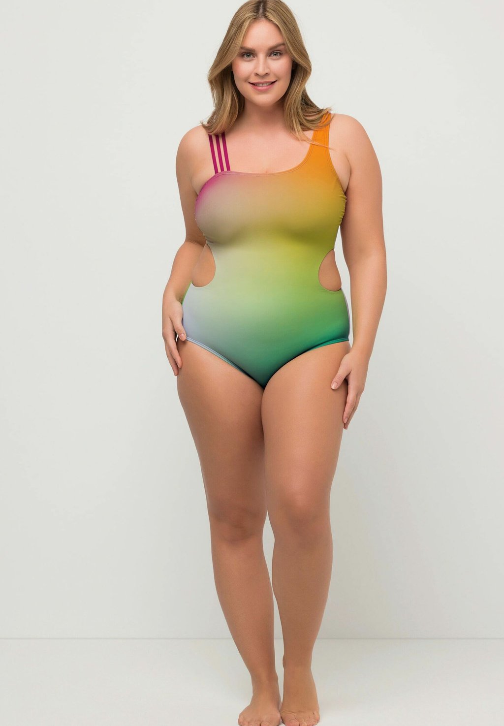 

Купальный костюм CUT-OUTS SOFTCUPS DREIER TRÄGER Ulla Popken, зеленый