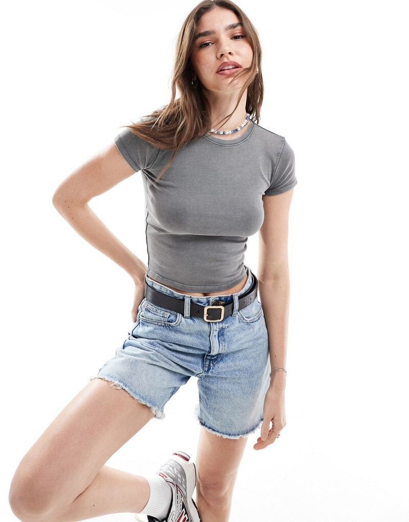 

Серая детская футболка с кислотной стиркой Pull&Bear