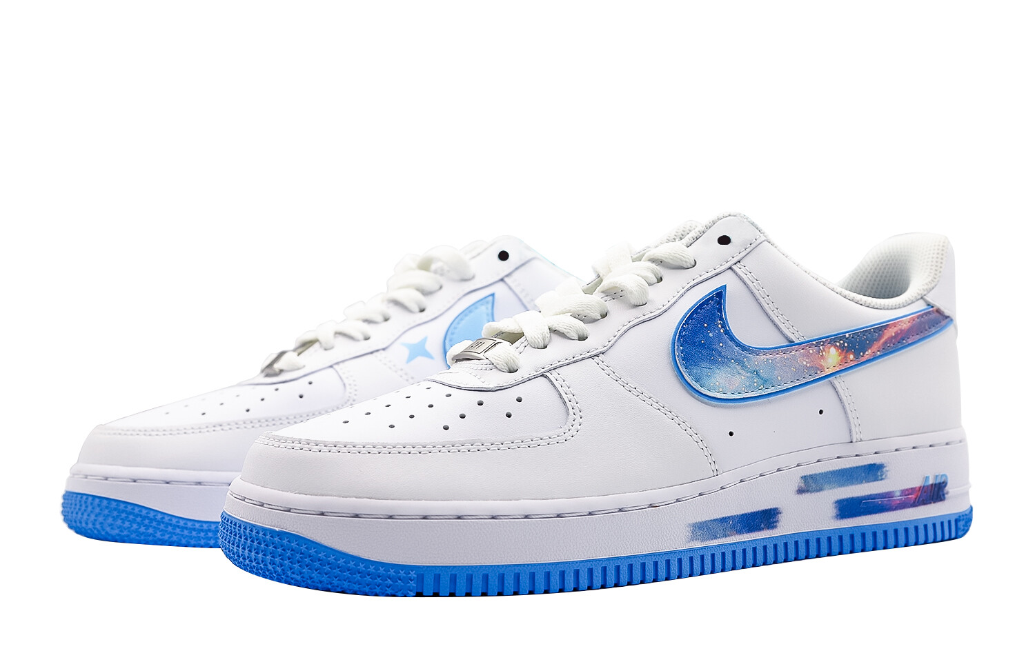 

Мужские кроссовки для скейтбординга Nike Air Force 1, White/Blue