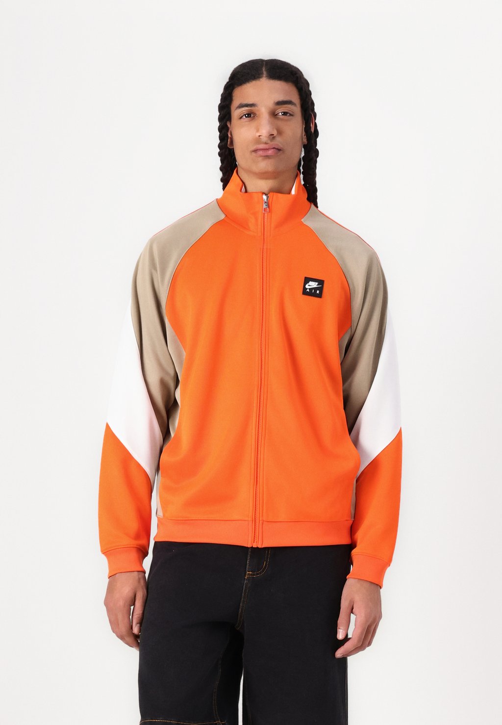 

Тренировочная куртка Nike Sportswear, оранжевый