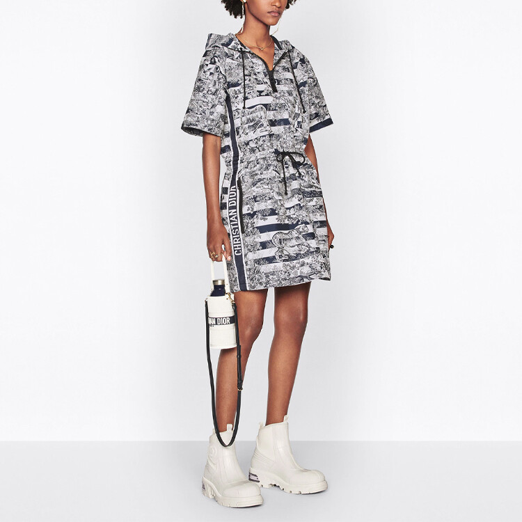 Ежеквартальные новинки Платье с короткими рукавами женское темно-синее Dior — фото 3