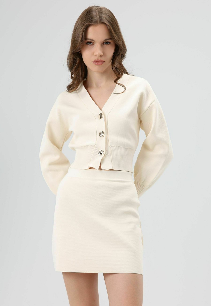 

Кардиган D.MoRo SOFT, Ecru/Off-White