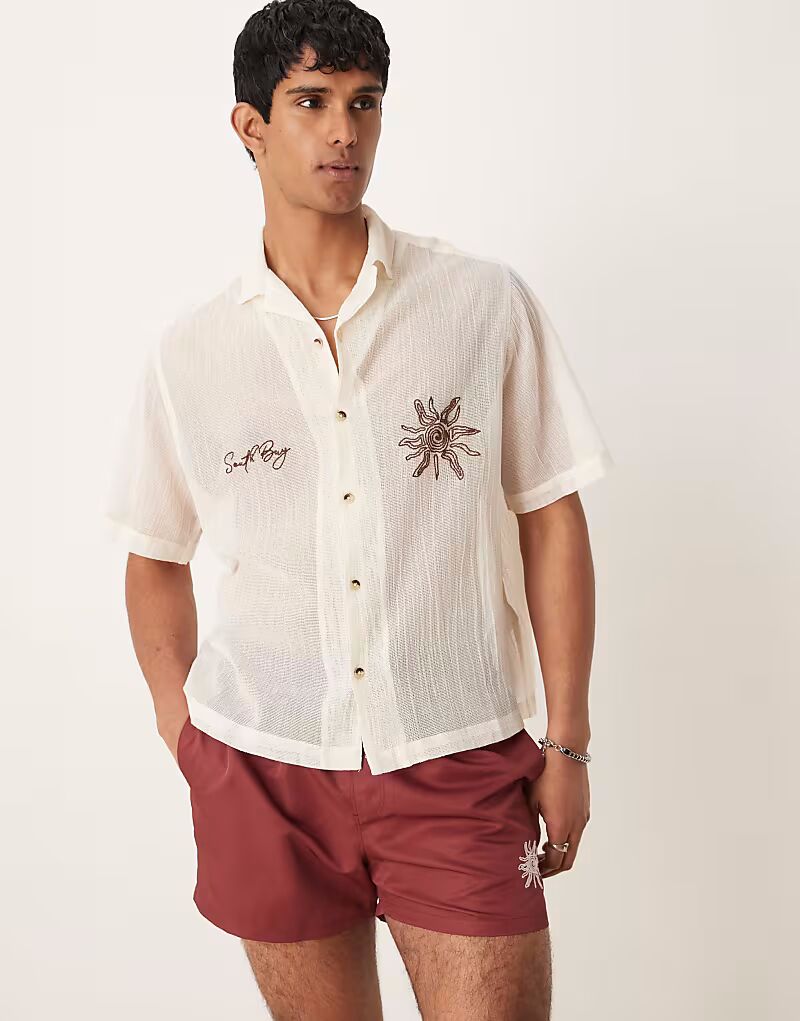 

ASOS DESIGN coord свободная рубашка Revere с вышивкой на груди кремового цвета