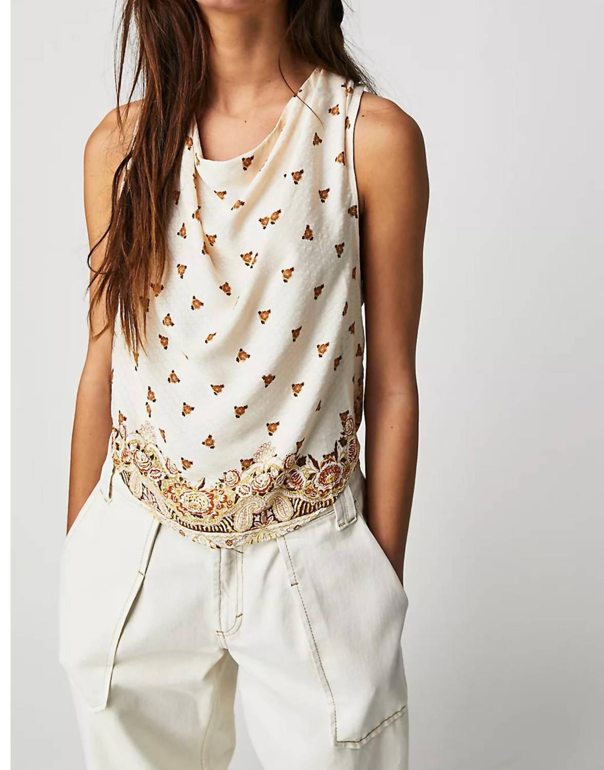 

Топ с воротником-хомутиком Silas Printed Cowlneck в цвете слоновой кости Combo Free People