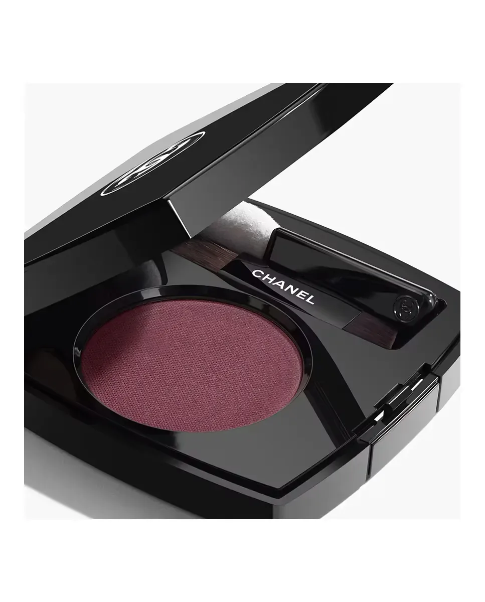 Ombre Essentielle Многофункциональные стойкие тени для век Rouge Cuir 2,2 г Chanel — фото 3