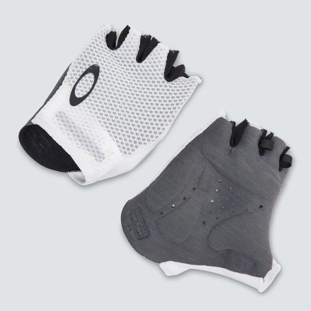 

Перчатки Oakley Endurance Lite Road short, белый