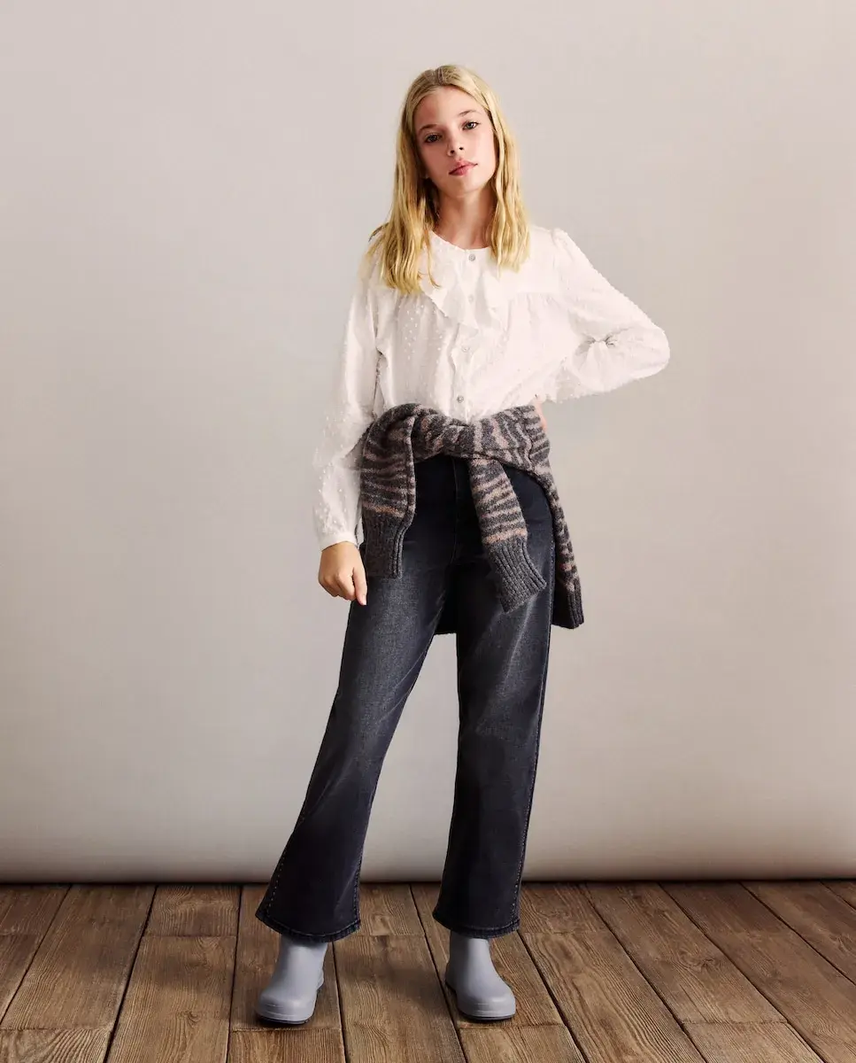 

Детская блузка с длинным рукавом и воланами Coconut El Corte Inglés, экрю