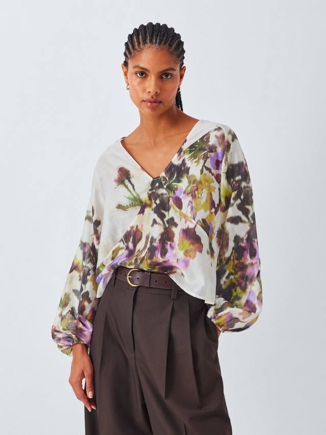 

Блузка с V-образным вырезом и принтом Wild Highland John Lewis, White/Multi