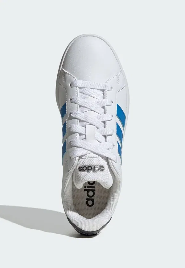 Кроссовки Adidas Grand Court 3.0 Junior Trainers, облачно-белый, прозрачно-лучисто-синий, аврора-оникс — фото 3