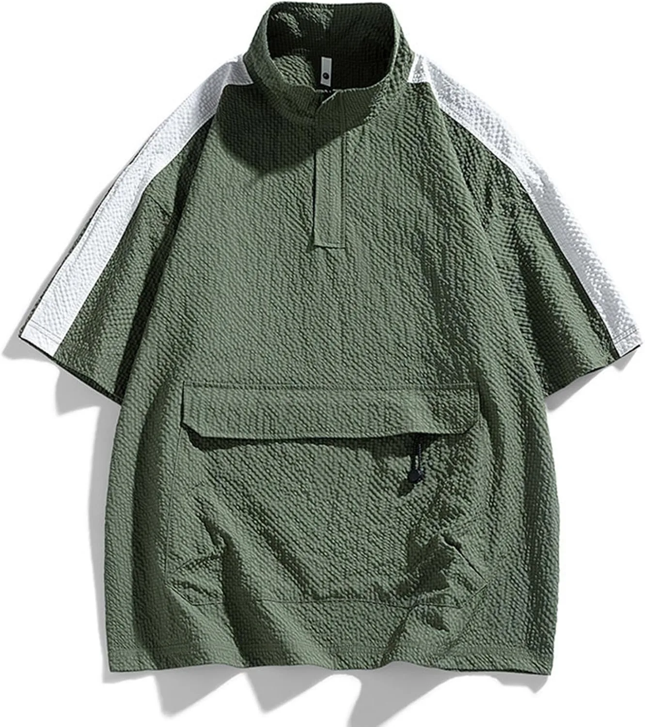 

Мужская футболка с четвертью молнии и карманом