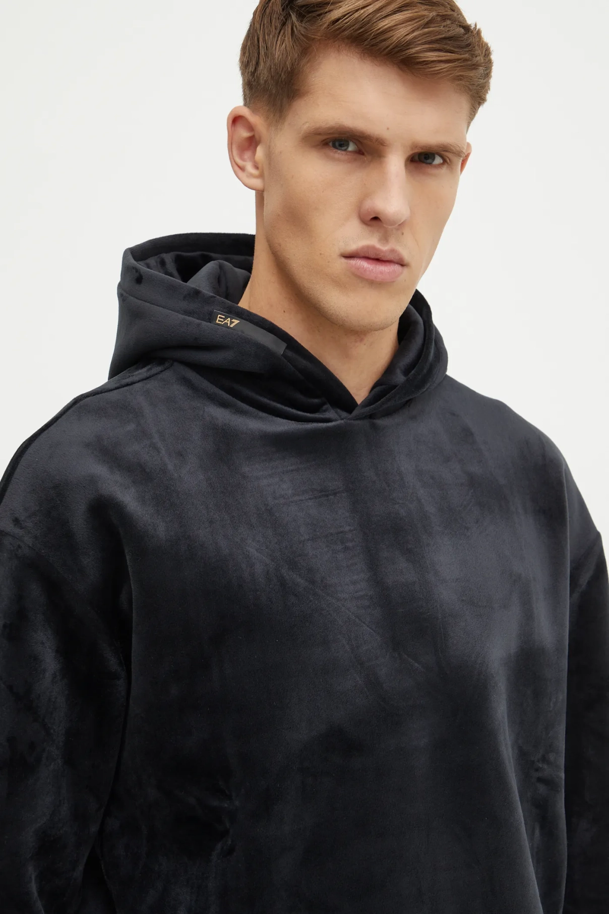 

Толстовка EA7 Emporio Armani, черный