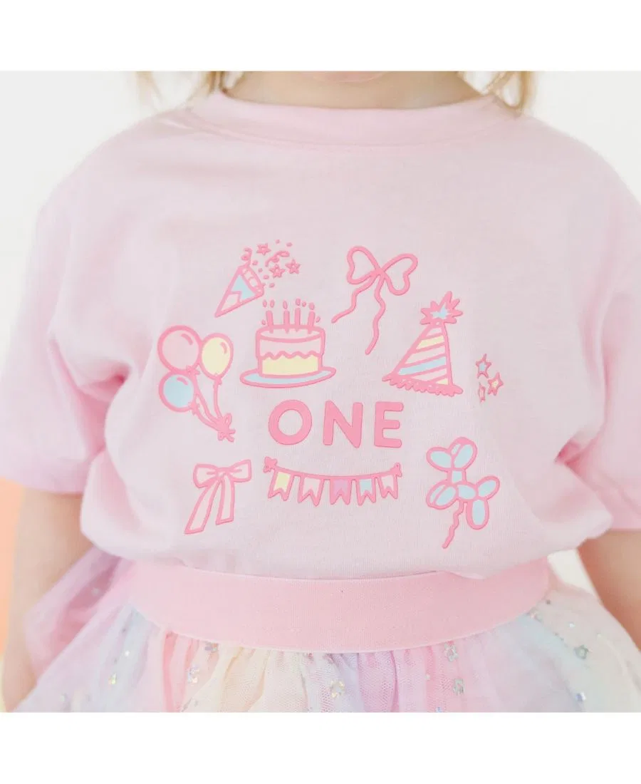 Футболка с коротким рукавом «Иконка для первого дня рождения девочки» Sweet Wink, розовый — фото 3