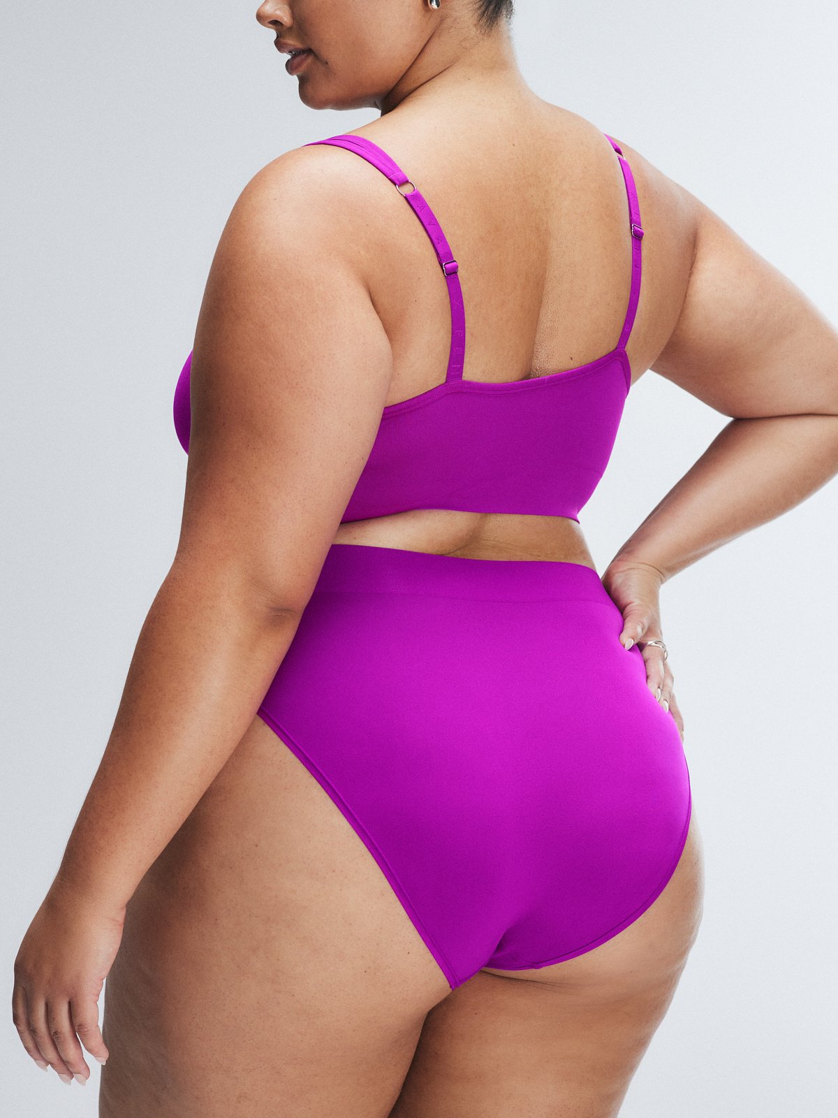 

Трусики бикини Savage X Fenty Seamless High-Waist, цвет Try Me Purple