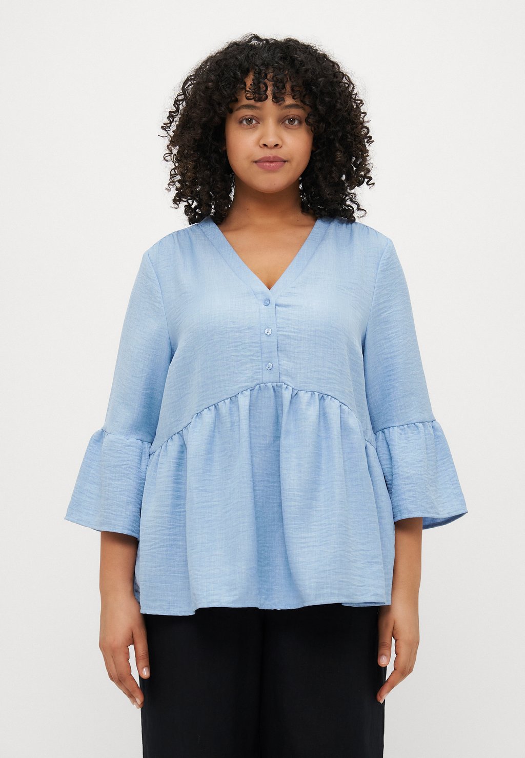 

Блуза VMCMELONY 3/4 BUTTON Vero Moda Curve, синий