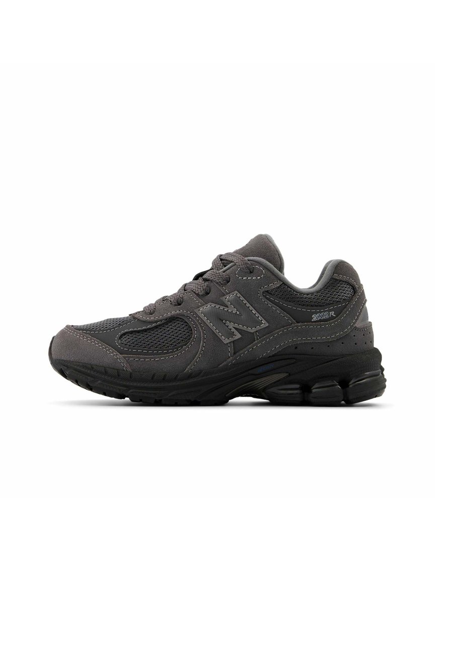 

Кроссовки New Balance 2002 LACE, Castlerock Black Cement/Black