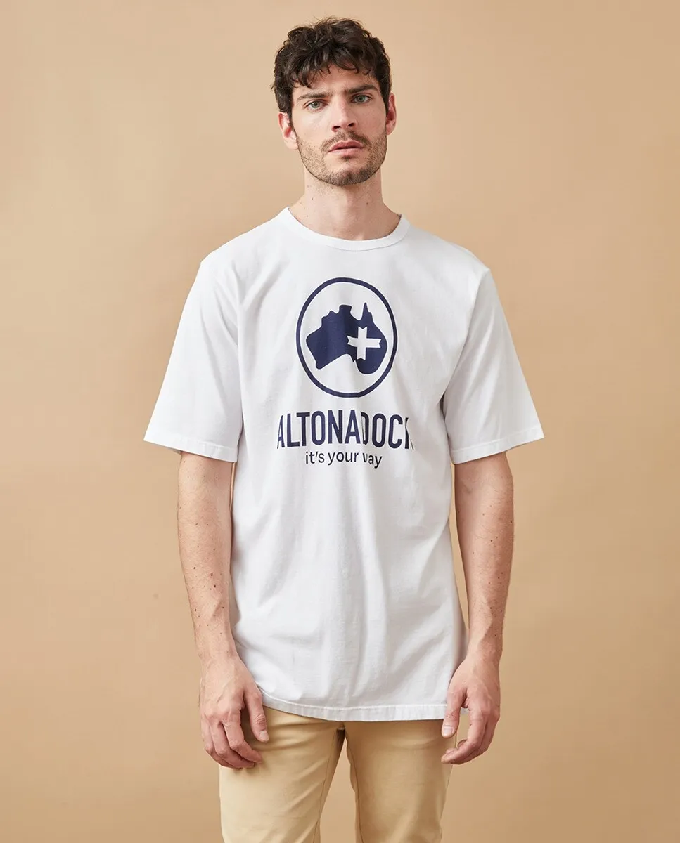 

Мужская футболка, логотип нанесен методом трафаретной печати спереди Altonadock, белый