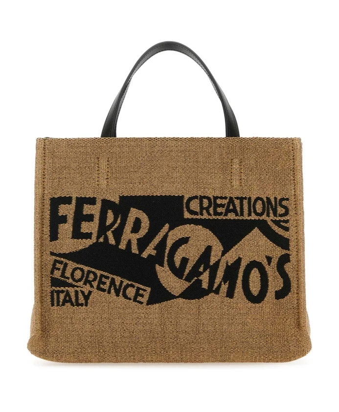 

Сумка для покупок из рафии с надписью tt Salvatore Ferragamo, коричневый