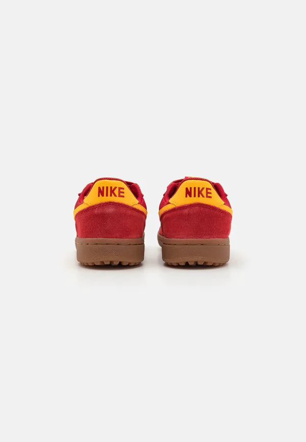 Полевые унисекс кроссовки Nike Sportswear, Red — фото 3